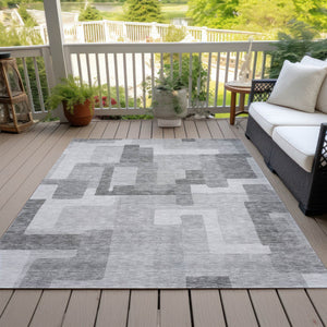 Homeroots 3' Beige Tan And Taupe Abstract Washable Area Rug For Indoor Or Outdoor Use - Durable Design 9' X 12' Polyester 584168