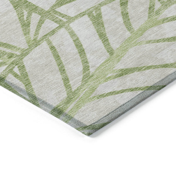 Homeroots 3' Artichoke Green And Beige Floral Washable Area Rug For Indoor Outdoor Use, Durable & Stylish 5' X 8' Polyester 584177