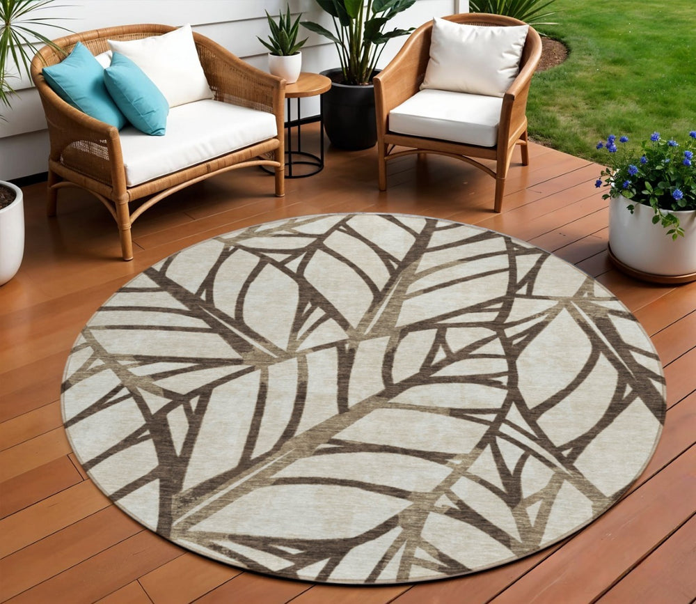 HomeRoots 5' Floral Chocolate and Beige Area Rug – Durable, Washable Indoor/Outdoor Design for Every Space 8' Round 584196