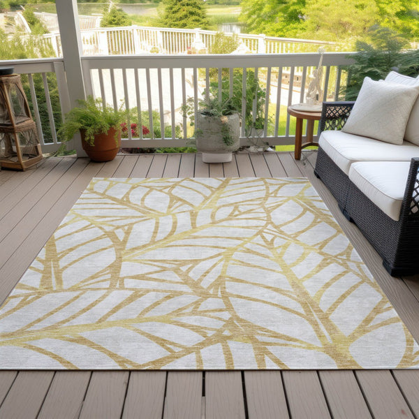 Homeroots 3' Artichoke Green And Beige Floral Washable Area Rug For Indoor Outdoor Use, Durable & Stylish 8' X 10' Polyester 584203