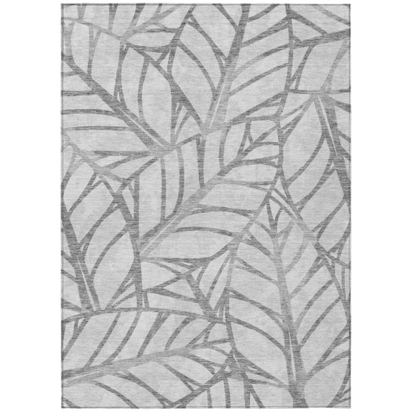 HomeRoots 5' Gray and Silver Floral Area Rug – Stylish, Durable, Machine Washable for Indoor and Outdoor Spaces 5' X 8' 584207