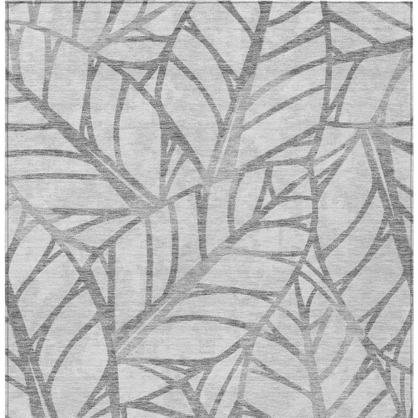 Homeroots 3' Artichoke Green And Beige Floral Washable Area Rug For Indoor Outdoor Use, Durable & Stylish 5' X 8' Polyester 584207