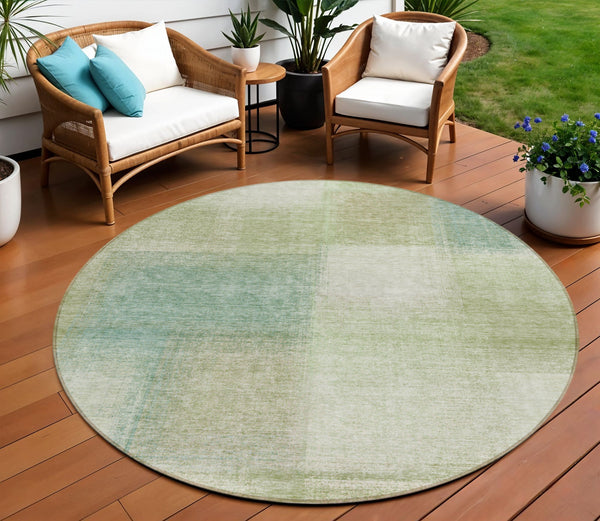 Homeroots 3' Artichoke Green Abstract Washable Indoor Outdoor Area Rug – Durable, Stylish, Stain Resistant Design 8' Round Polyester 584244