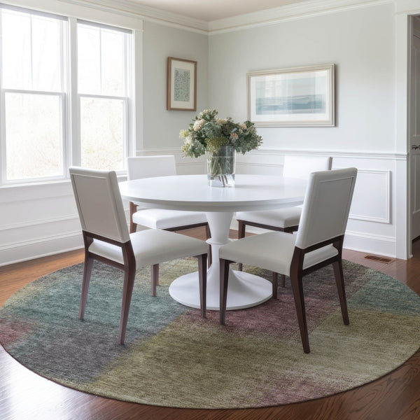 Homeroots 3' Artichoke Green Abstract Washable Indoor Outdoor Area Rug – Durable, Stylish, Stain Resistant Design 8' Round Polyester 584250