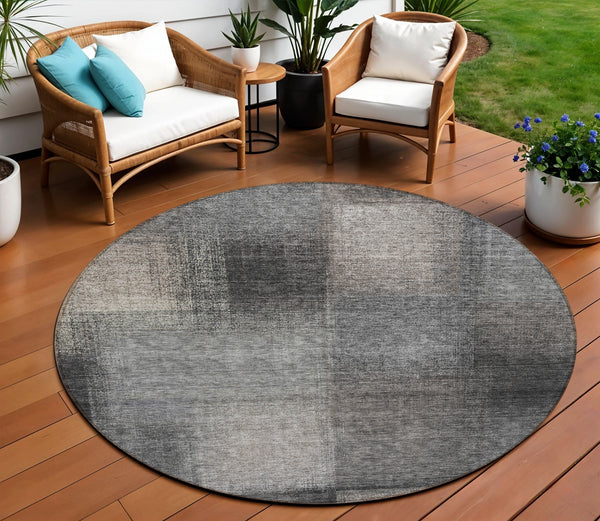 Homeroots 3' Artichoke Green Abstract Washable Indoor Outdoor Area Rug – Durable, Stylish, Stain Resistant Design 8' Round Polyester 584262