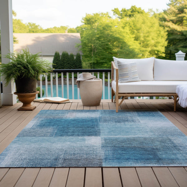 Homeroots 3' Artichoke Green Abstract Washable Indoor Outdoor Area Rug – Durable, Stylish, Stain Resistant Design 8' X 10' Polyester 584275