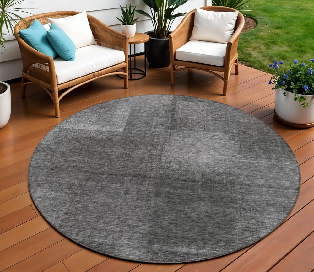 HomeRoots 5' Stylish Gray Charcoal and Ivory Abstract Area Rug - Durable, Washable for Indoor and Outdoor Use 8' Round 584280