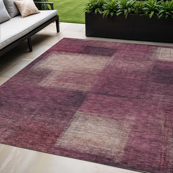 Homeroots 3' Artichoke Green Abstract Washable Indoor Outdoor Area Rug – Durable, Stylish, Stain Resistant Design 5' X 8' Polyester 584291