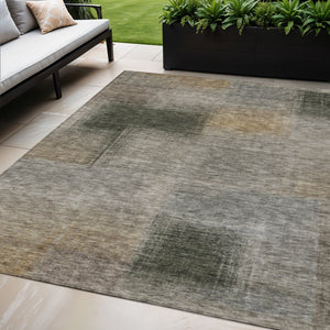 Homeroots 3' Artichoke Green Abstract Washable Indoor Outdoor Area Rug – Durable, Stylish, Stain Resistant Design 5' X 8' Polyester 584309