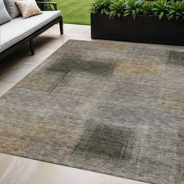 Homeroots 3' Artichoke Green Abstract Washable Indoor Outdoor Area Rug – Durable, Stylish, Stain Resistant Design 5' X 8' Polyester 584309