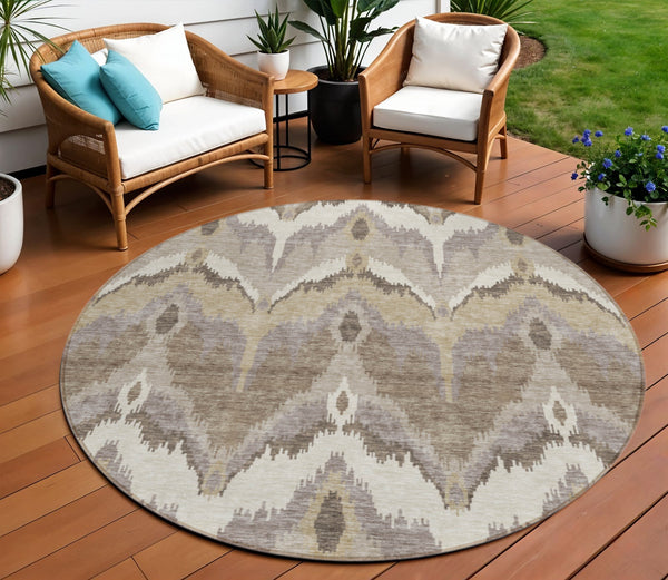 Homeroots 3' Artichoke Green And Beige Ikat Washable Area Rug - Perfect For Indoor And Outdoor Spaces 8' Round Polyester 584322