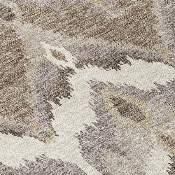 Homeroots 3' Artichoke Green And Beige Ikat Washable Area Rug - Perfect For Indoor And Outdoor Spaces 8' Round Polyester 584322