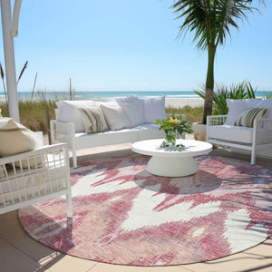 Homeroots 3' Artichoke Green And Beige Ikat Washable Area Rug - Perfect For Indoor And Outdoor Spaces 8' Round Polyester 584328