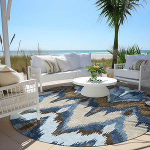 Homeroots 3' Artichoke Green And Beige Ikat Washable Area Rug - Perfect For Indoor And Outdoor Spaces 8' Round Polyester 584340