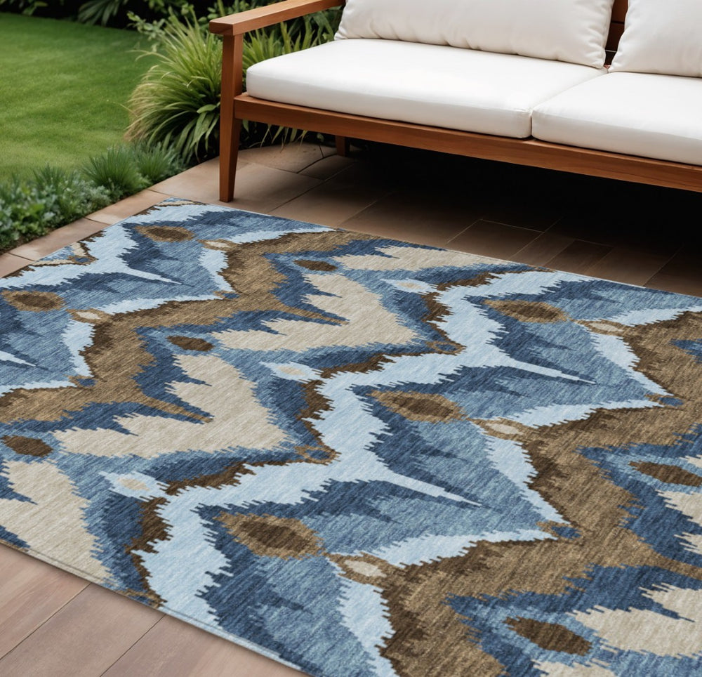 HomeRoots 9' Durable Denim and Sky Blue Ikat Area Rug - Stylish, Washable Design for Indoor and Outdoor Spaces 9' X 12' 584342