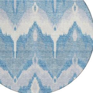 Homeroots 3' Artichoke Green And Beige Ikat Washable Area Rug - Perfect For Indoor And Outdoor Spaces 8' Round Polyester 584346