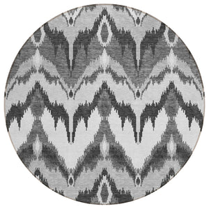 HomeRoots 5' Stylish Gray, Silver & Charcoal Ikat Washable Area Rug for Indoor & Outdoor High-Traffic Spaces 8' Round 584358