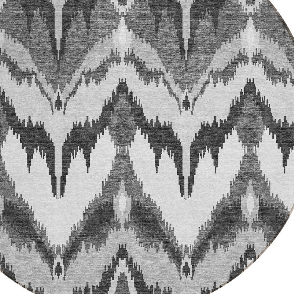 HomeRoots 5' Stylish Gray, Silver & Charcoal Ikat Washable Area Rug for Indoor & Outdoor High-Traffic Spaces 8' Round 584358