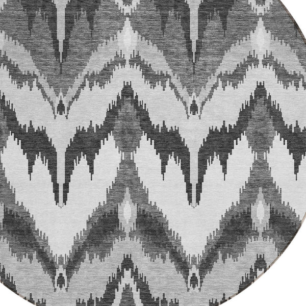 Homeroots 3' Artichoke Green And Beige Ikat Washable Area Rug - Perfect For Indoor And Outdoor Spaces 8' Round Polyester 584358