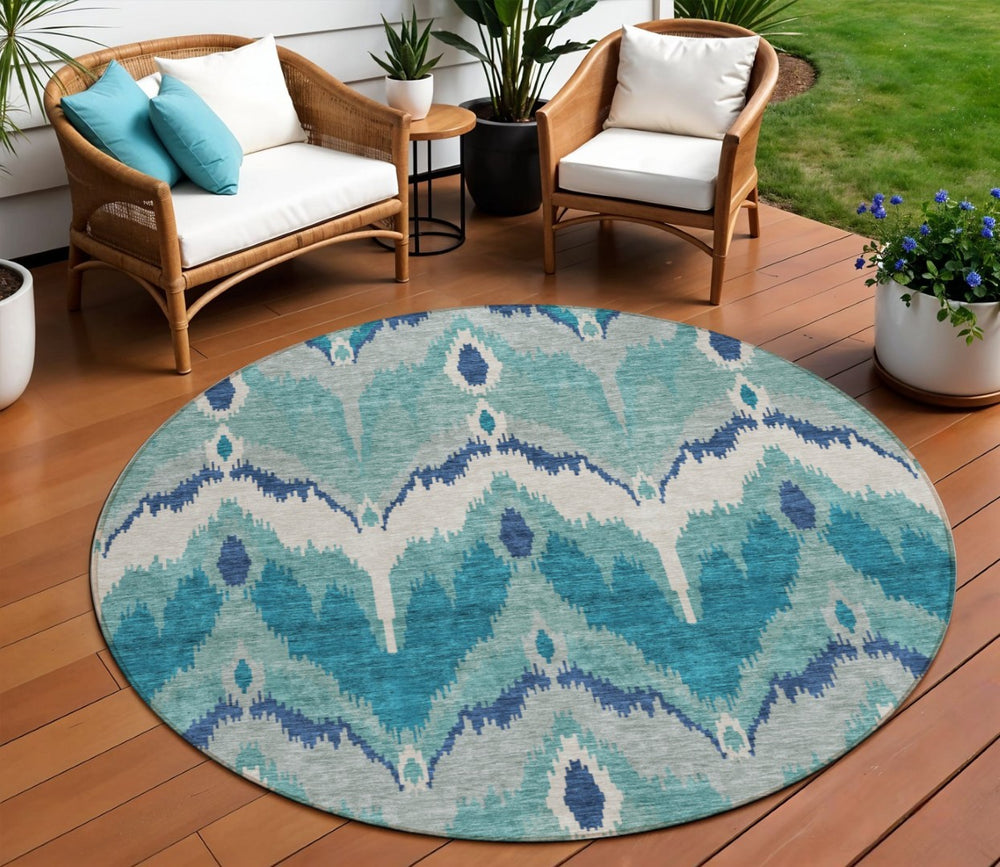HomeRoots 5' Ikat Area Rug in Teal, Navy, and Ivory - Durable, Washable Design for Indoor & Outdoor Spaces 8' Round 584388