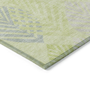 Homeroots 3' Artichoke Green Floral Area Rug - Washable, Durable, Ideal For Indoor & Outdoor Spaces 3' X 5' Polyester 584392