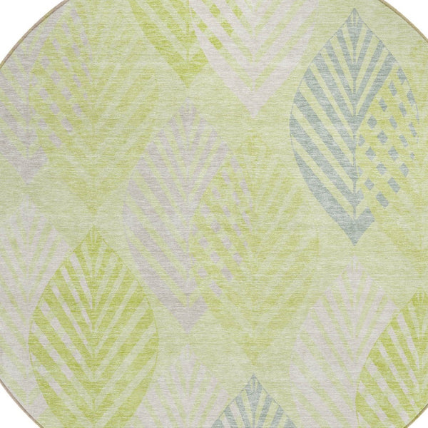 Homeroots 3' Artichoke Green Floral Area Rug - Washable, Durable, Ideal For Indoor & Outdoor Spaces 8' Round Polyester 584394