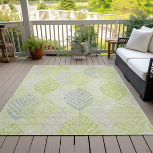 Homeroots 3' Artichoke Green Floral Area Rug - Washable, Durable, Ideal For Indoor & Outdoor Spaces 9' X 12' Polyester 584396