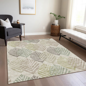 Homeroots 3' Artichoke Green Floral Area Rug - Washable, Durable, Ideal For Indoor & Outdoor Spaces 5' X 8' Polyester 584399