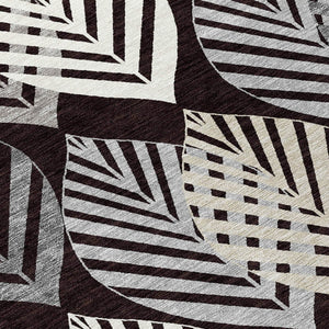 Homeroots 3' Artichoke Green Floral Area Rug - Washable, Durable, Ideal For Indoor & Outdoor Spaces 3' X 5' Polyester 584404