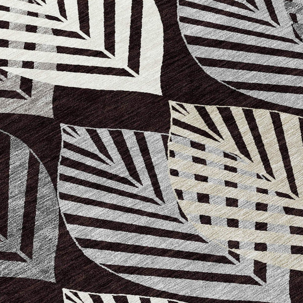 Homeroots 3' Artichoke Green Floral Area Rug - Washable, Durable, Ideal For Indoor & Outdoor Spaces 8' Round Polyester 584406