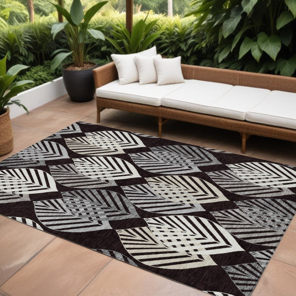 HomeRoots 9' Elegant Black Silver Charcoal Floral Washable Area Rug for Indoor and Outdoor Spaces - Durable Design 9' X 12' 584408