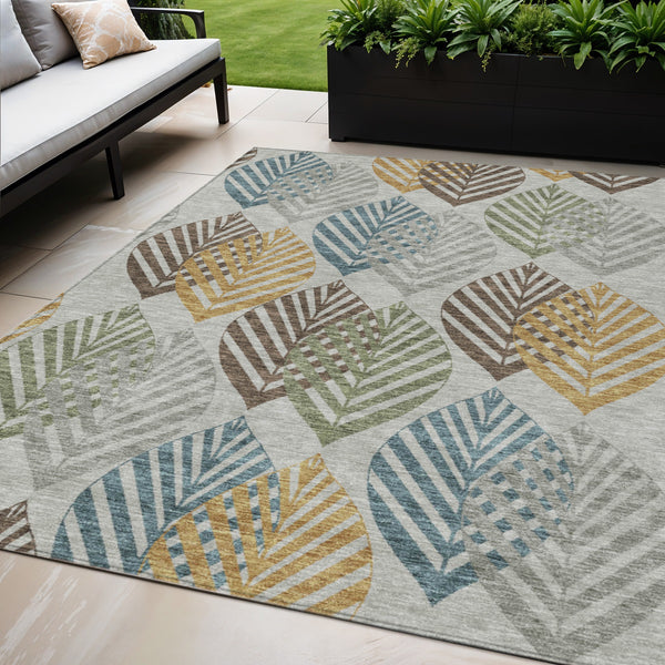 Homeroots 3' Artichoke Green Floral Area Rug - Washable, Durable, Ideal For Indoor & Outdoor Spaces 5' X 8' Polyester 584417