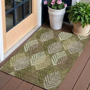 Homeroots 3' Artichoke Green Floral Area Rug - Washable, Durable, Ideal For Indoor & Outdoor Spaces 3' X 5' Polyester 584422