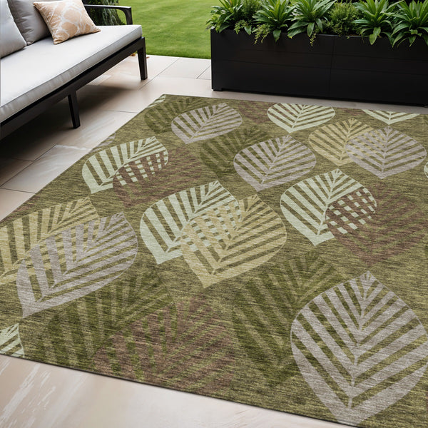 Homeroots 3' Artichoke Green Floral Area Rug - Washable, Durable, Ideal For Indoor & Outdoor Spaces 5' X 8' Polyester 584423