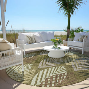 Homeroots 3' Artichoke Green Floral Area Rug - Washable, Durable, Ideal For Indoor & Outdoor Spaces 8' Round Polyester 584424