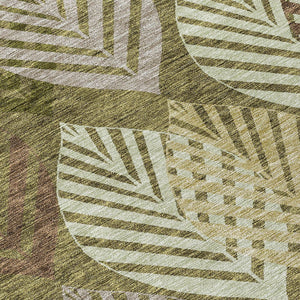 Homeroots 3' Artichoke Green Floral Area Rug - Washable, Durable, Ideal For Indoor & Outdoor Spaces 8' Round Polyester 584424