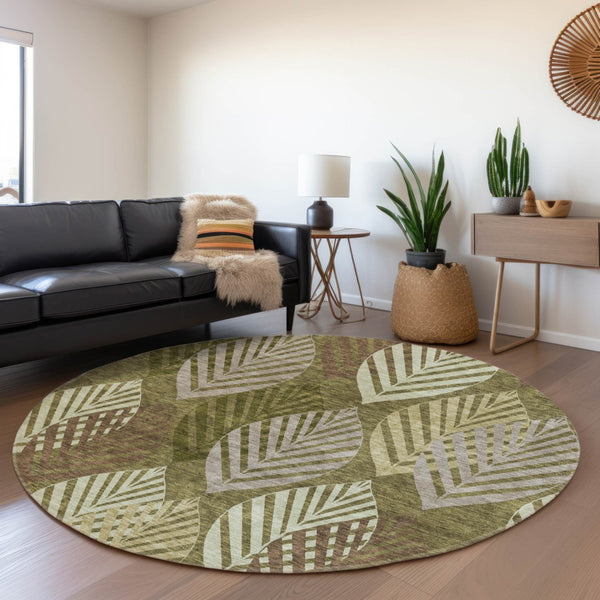 Homeroots 3' Artichoke Green Floral Area Rug - Washable, Durable, Ideal For Indoor & Outdoor Spaces 8' Round Polyester 584424