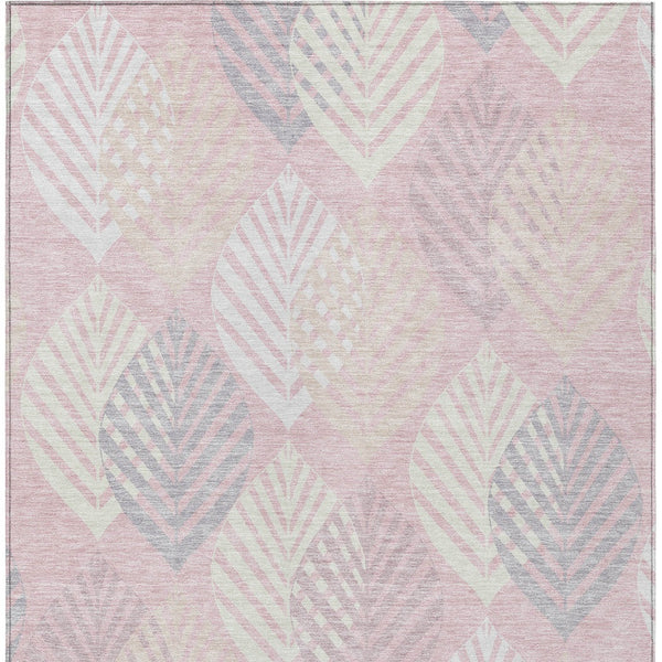 Homeroots 3' Artichoke Green Floral Area Rug - Washable, Durable, Ideal For Indoor & Outdoor Spaces 3' X 5' Polyester 584428