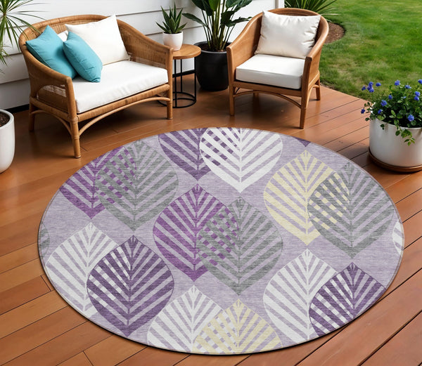 Homeroots 3' Artichoke Green Floral Area Rug - Washable, Durable, Ideal For Indoor & Outdoor Spaces 8' Round Polyester 584436