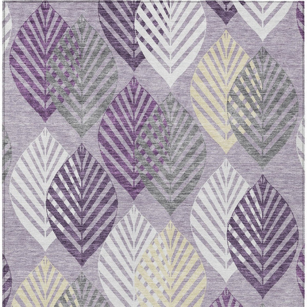 Homeroots 3' Artichoke Green Floral Area Rug - Washable, Durable, Ideal For Indoor & Outdoor Spaces 8' X 10' Polyester 584437