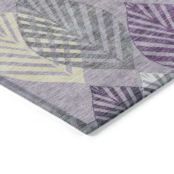 Homeroots 3' Artichoke Green Floral Area Rug - Washable, Durable, Ideal For Indoor & Outdoor Spaces 8' X 10' Polyester 584437