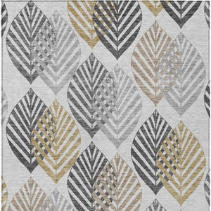 Homeroots 3' Artichoke Green Floral Area Rug - Washable, Durable, Ideal For Indoor & Outdoor Spaces 5' X 8' Polyester 584441