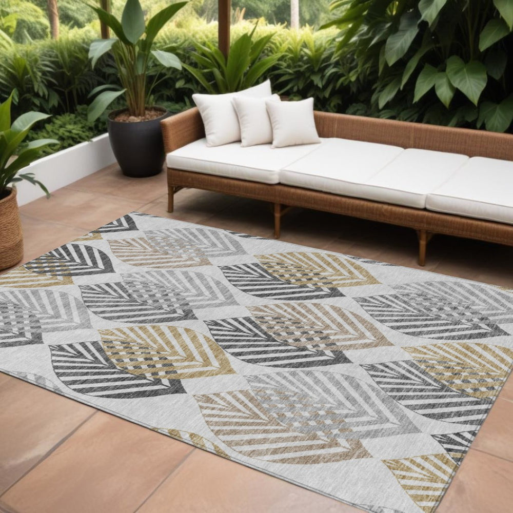 HomeRoots 9' Stylish Silver Gray and Gold Floral Area Rug – Durable, Washable Design for Indoor & Outdoor Use 9' X 12' 584444