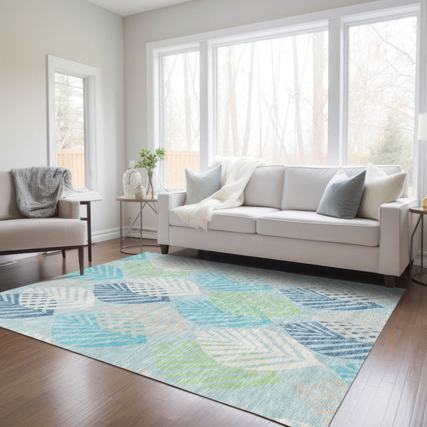 Homeroots 3' Artichoke Green Floral Area Rug - Washable, Durable, Ideal For Indoor & Outdoor Spaces 5' X 8' Polyester 584447