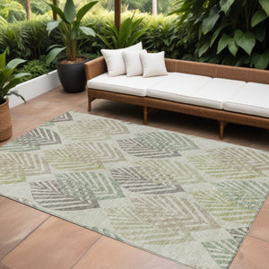 Homeroots 3' Artichoke Green Floral Area Rug - Washable, Durable, Ideal For Indoor & Outdoor Spaces 8' X 10' Polyester 584455