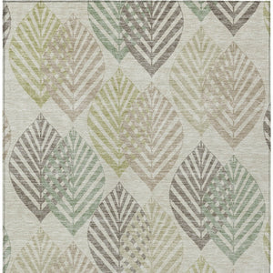 Homeroots 3' Artichoke Green Floral Area Rug - Washable, Durable, Ideal For Indoor & Outdoor Spaces 10' X 14' Polyester 584457
