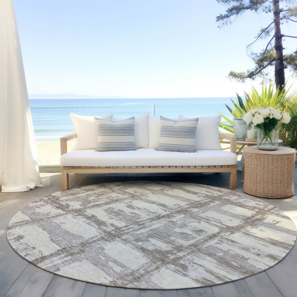 Homeroots 3' Stylish Beige Brown Taupe Striped Washable Area Rug For Indoor And Outdoor Comfort And Charm 8' Round Polyester 584466