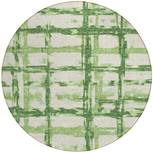 Homeroots 3' Stylish Beige Brown Taupe Striped Washable Area Rug For Indoor And Outdoor Comfort And Charm 8' Round Polyester 584484