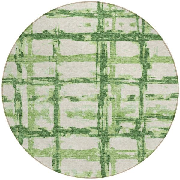 Homeroots 3' Stylish Beige Brown Taupe Striped Washable Area Rug For Indoor And Outdoor Comfort And Charm 8' Round Polyester 584484