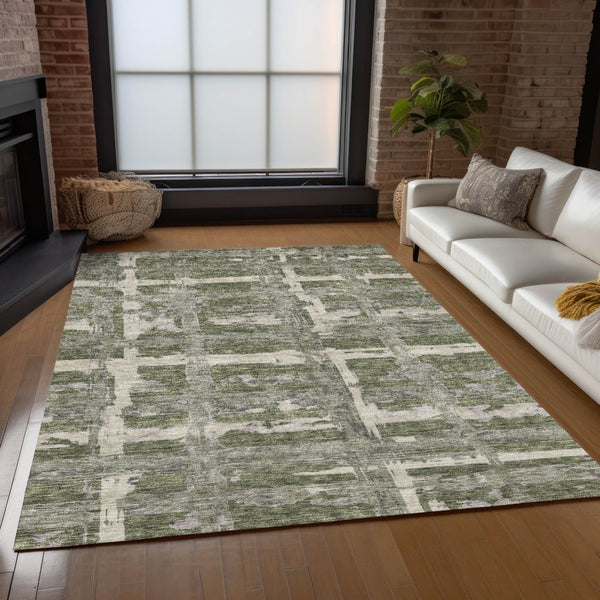 Homeroots 3' Stylish Beige Brown Taupe Striped Washable Area Rug For Indoor And Outdoor Comfort And Charm 5' X 8' Polyester 584501